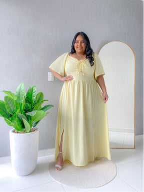 Vestido longo Amarelo Manteiga com regulagem no busto