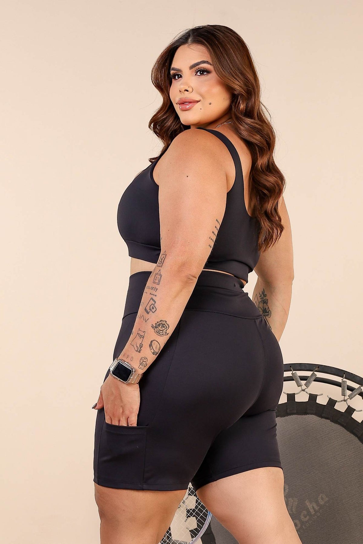 Short Fintes com Bolso, Alto de Poliamida Zero Transpar�ncia